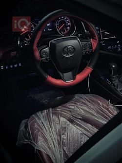 تۆیۆتا کامری